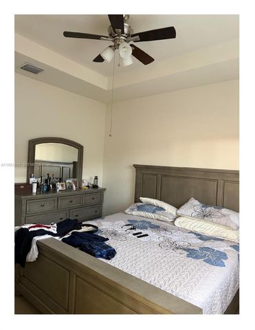 10628 W 33rd Way, Hialeah, FL 33018