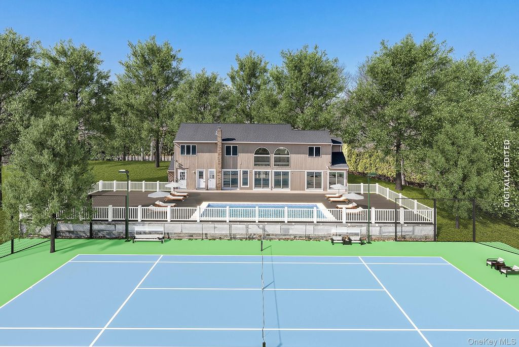 133 Old Country Road, East Quogue, NY 11942