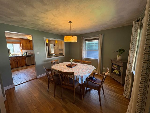 3 Sergi Ln, Billerica, MA 01821