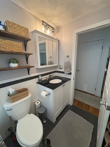 3 Sergi Ln, Billerica, MA 01821