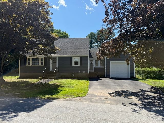 3 Sergi Ln, Billerica, MA 01821