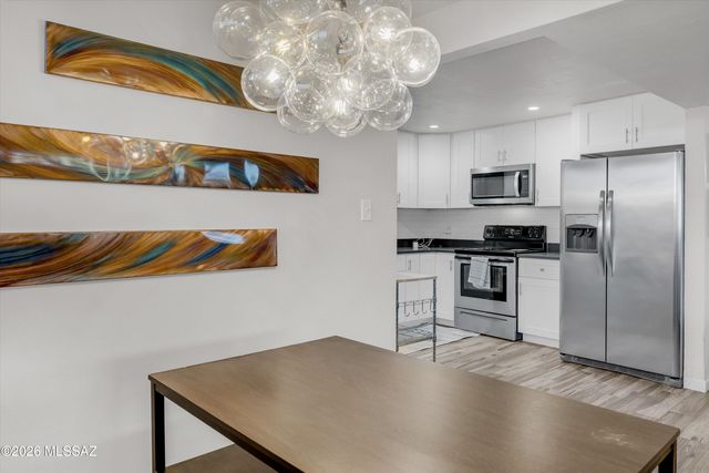 5602 E 1st Street, Tucson, AZ 85711