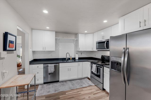 5602 E 1st Street, Tucson, AZ 85711