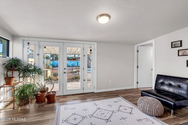 5602 E 1st Street, Tucson, AZ 85711