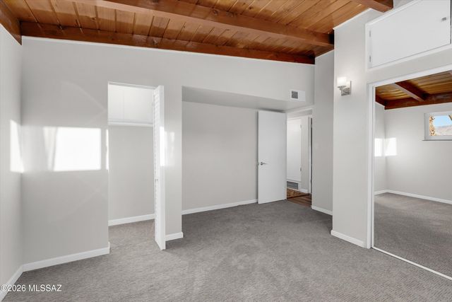 5602 E 1st Street, Tucson, AZ 85711