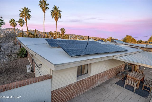 5602 E 1st Street, Tucson, AZ 85711