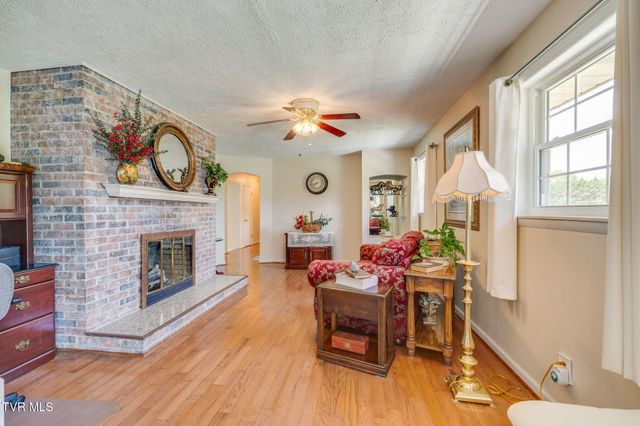 6800 Newport Highway, Greeneville, TN 37743