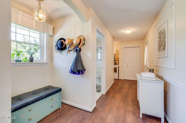 6800 Newport Highway, Greeneville, TN 37743