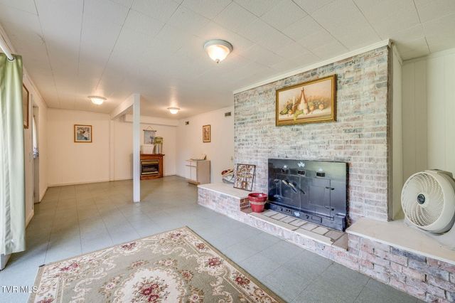 6800 Newport Highway, Greeneville, TN 37743