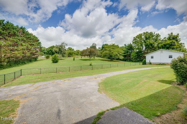 6800 Newport Highway, Greeneville, TN 37743