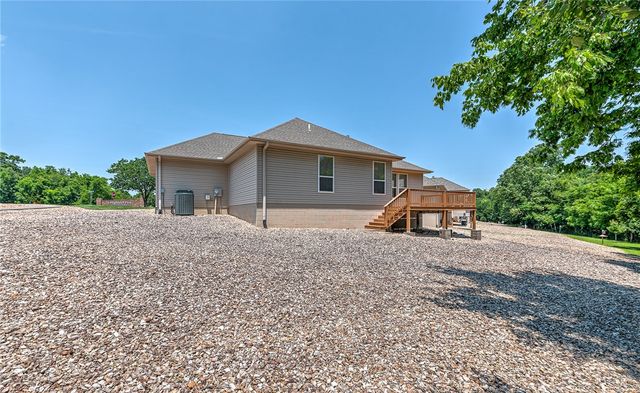 2 Parkridge Drive, Bella Vista, AR 72715