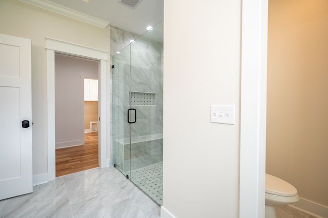 1050 Baylee Cir, Lawrenceburg, TN 38464