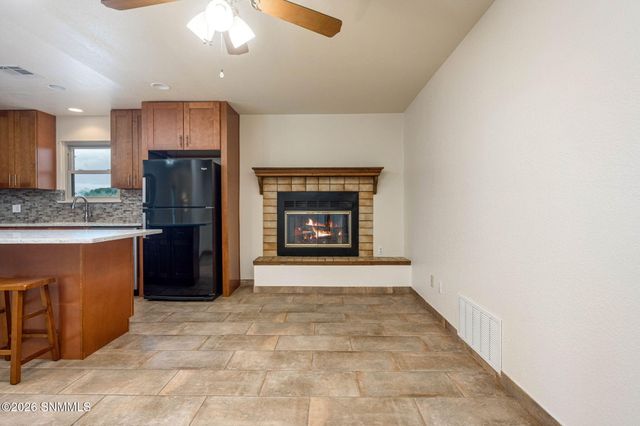 703 Homestead Circle, Las Cruces, NM 88011