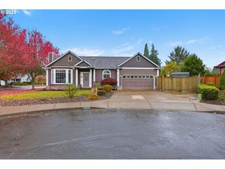 4635 SPRING MEADOW Ave, Eugene, OR 97404