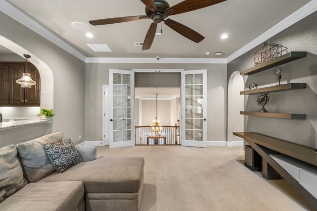 830 Wagner Way, Lantana, TX 76226