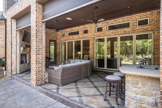 830 Wagner Way, Lantana, TX 76226