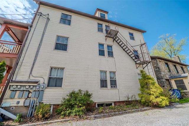 24 Rock Street, Cold Spring, NY 10516