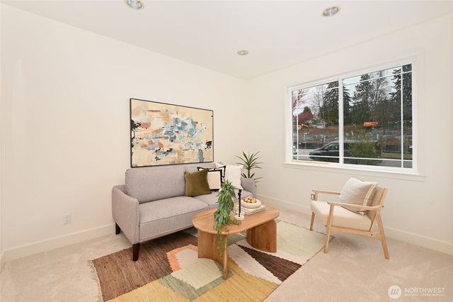 2531 30th Avenue W, Seattle, WA 98199