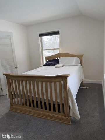 915 E DIVISION ST, Dover, DE 19901