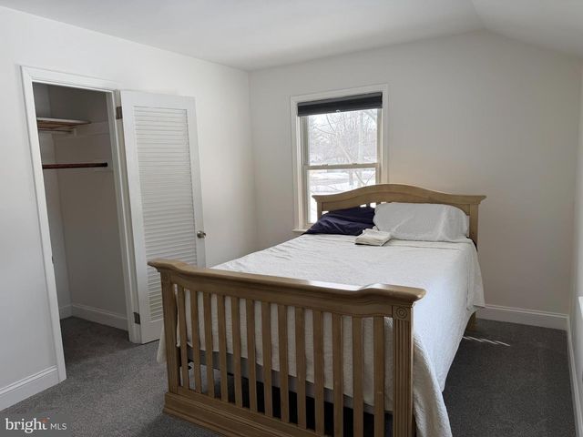 915 E DIVISION ST, Dover, DE 19901