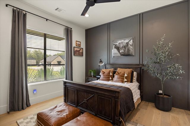 8013 W Landings Road, Granbury, TX 76049