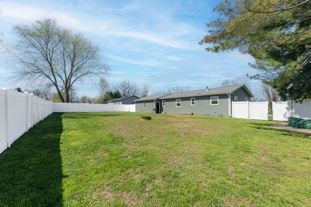 9514 Huntington Road, Battle Creek, MI 49017