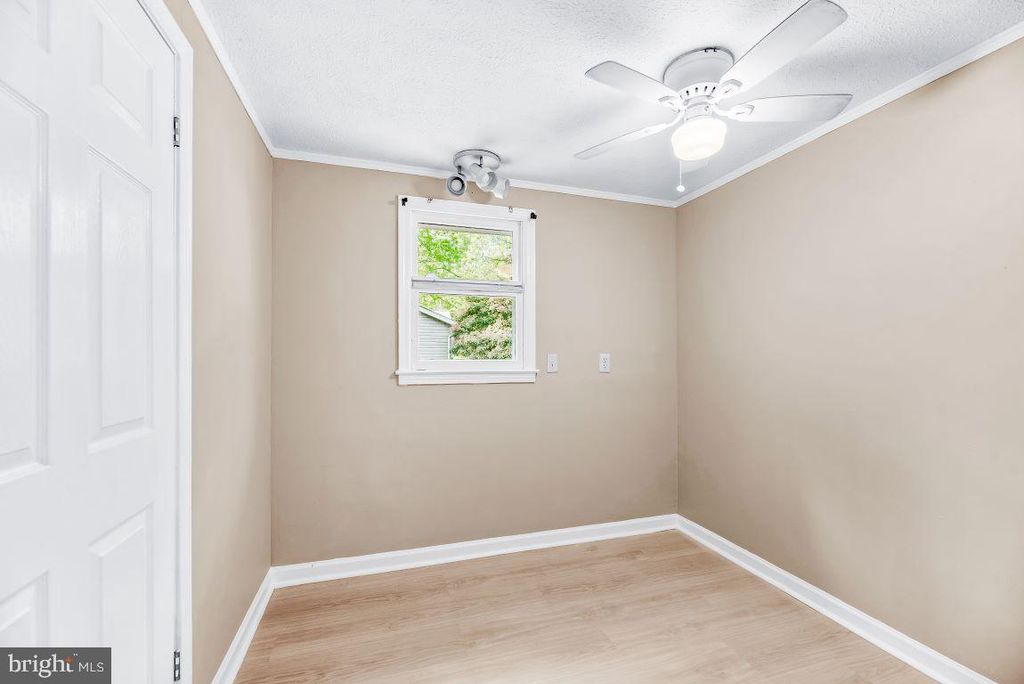 Image 17 of property listing at 1171 GOLDEN WEST WAY, Lusby, MD 20657