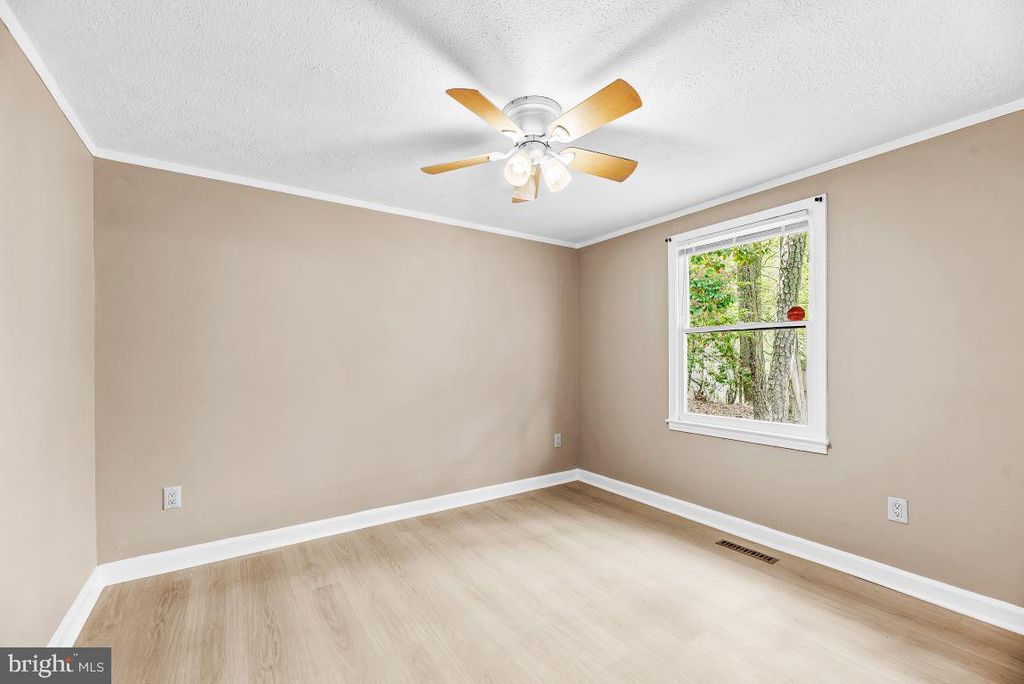 Image 19 of property listing at 1171 GOLDEN WEST WAY, Lusby, MD 20657