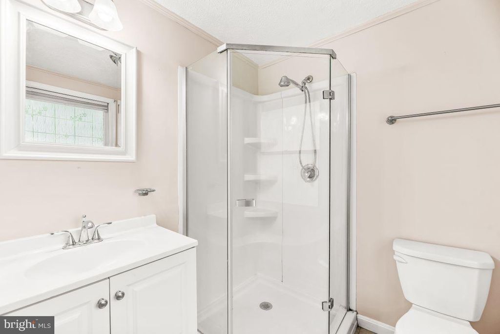 Image 21 of property listing at 1171 GOLDEN WEST WAY, Lusby, MD 20657