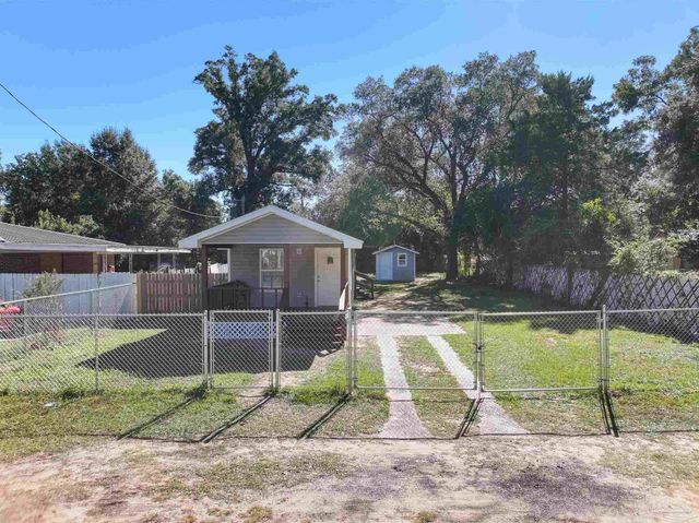 2405 W Hernandez St, Pensacola, FL 32505