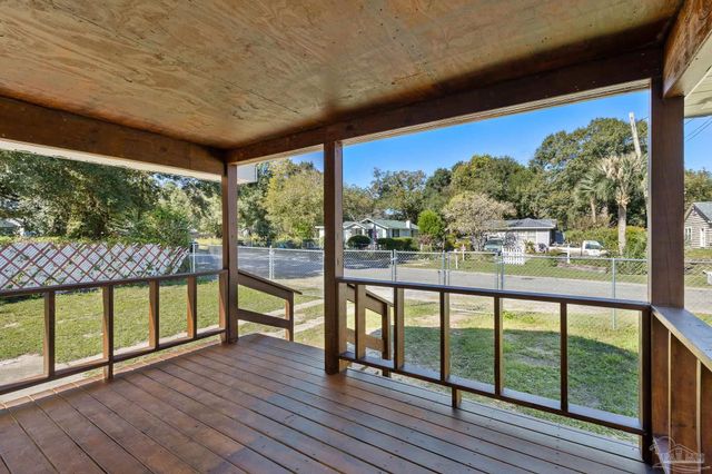 2405 W Hernandez St, Pensacola, FL 32505