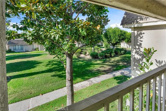 2155 W Banbury Circle, Anaheim, CA 92804