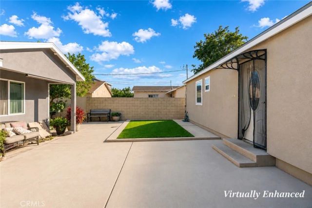 13400 Herron St, Sylmar, CA 91342