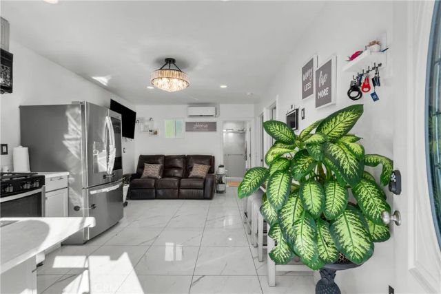 13400 Herron St, Sylmar, CA 91342