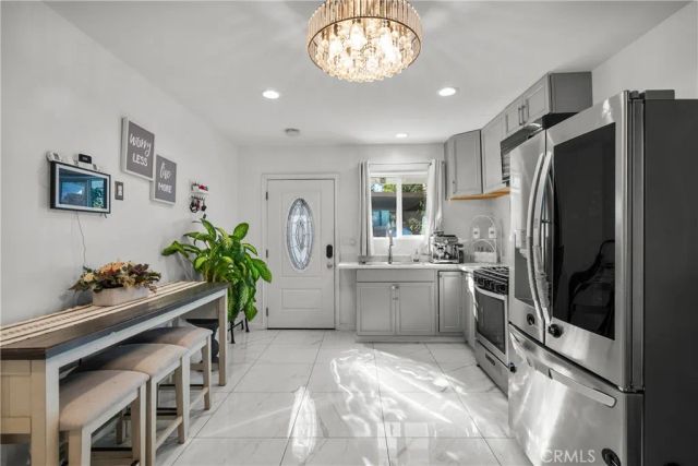 13400 Herron St, Sylmar, CA 91342