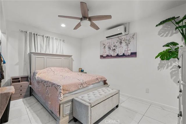 13400 Herron St, Sylmar, CA 91342