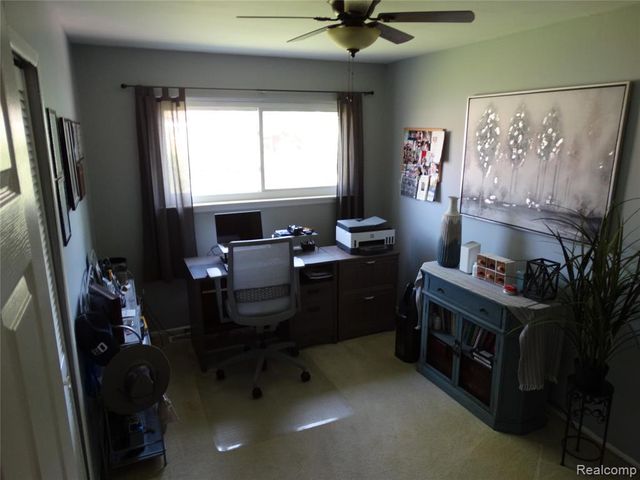 14033 Edison Drive, Warren, MI 48088