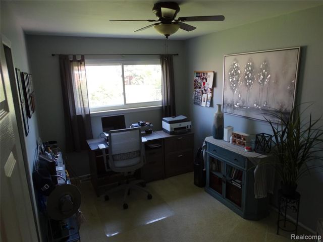 14033 Edison Drive, Warren, MI 48088