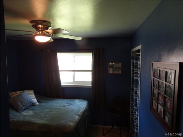14033 Edison Drive, Warren, MI 48088