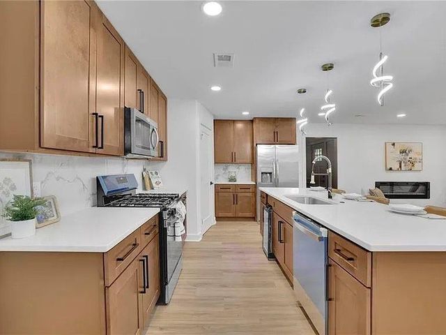 2000 Doefield Street, Canton, GA 30115