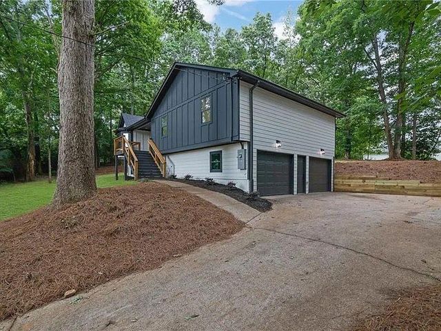 2000 Doefield Street, Canton, GA 30115