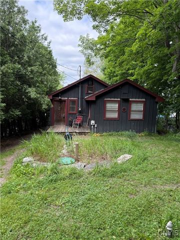 2487 East Lake Road, Spafford, NY 13152