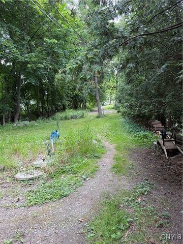 2487 East Lake Road, Spafford, NY 13152