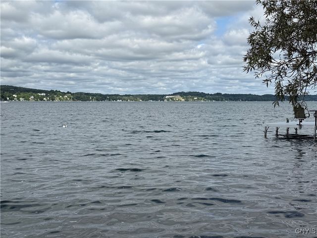 2487 East Lake Road, Spafford, NY 13152