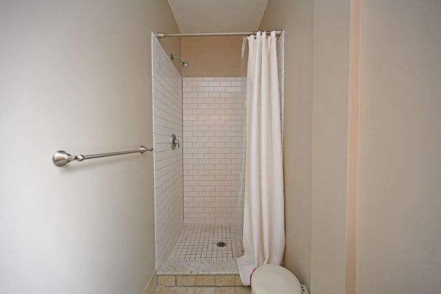 211 E 18th Street, Covington, KY 41014