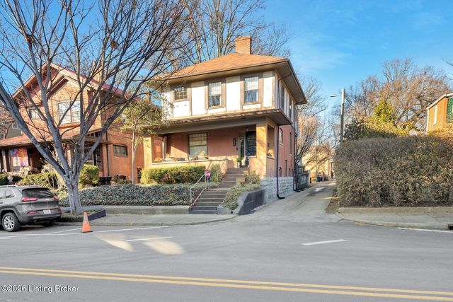 211 E Oak St, Louisville, KY 40203