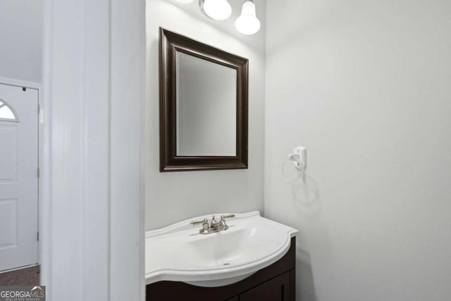 1040 Smithwyck Drive, Canton, GA 30115