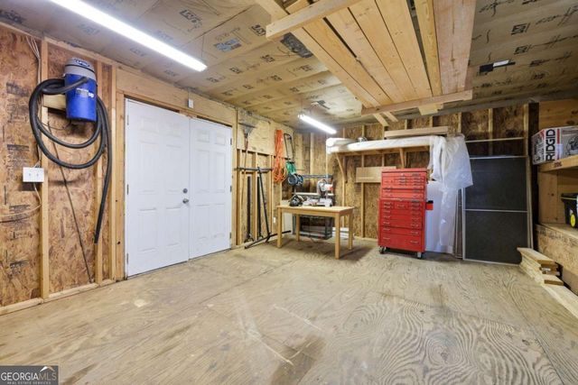 1040 Smithwyck Drive, Canton, GA 30115