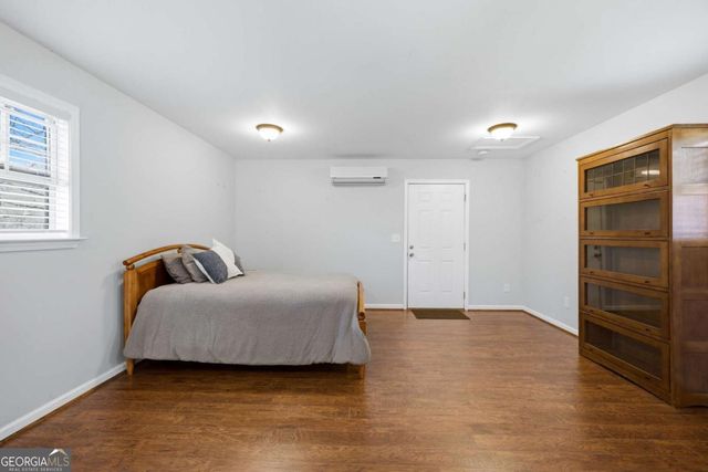 1040 Smithwyck Drive, Canton, GA 30115