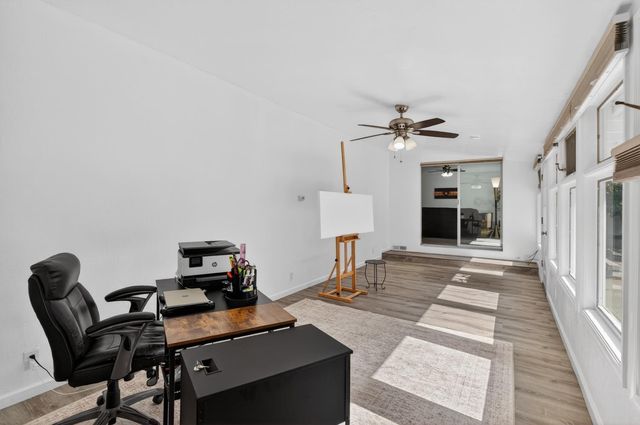 5424 Valhalla Dr, Carmichael, CA 95608